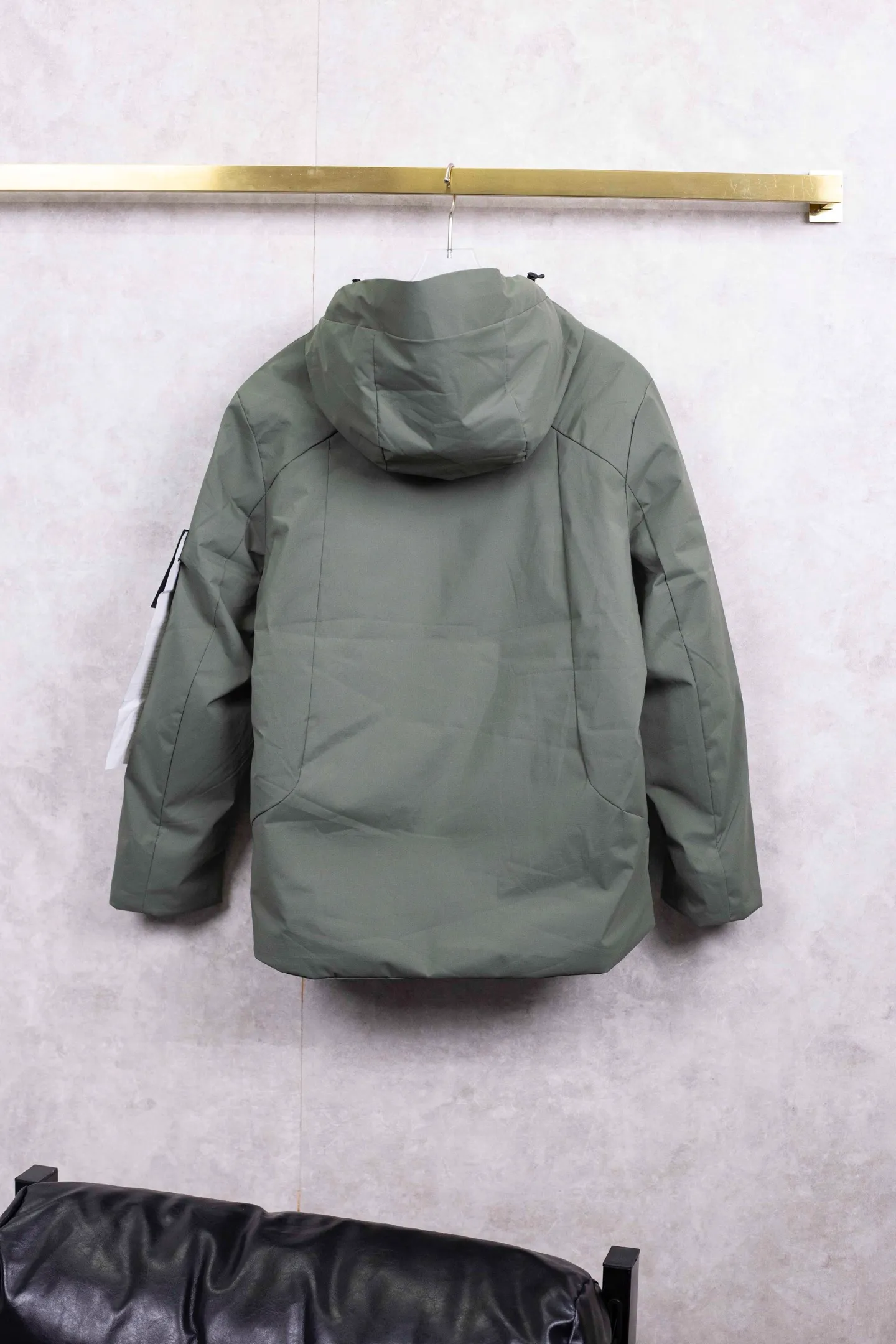 Olive green detailed real shot # P390